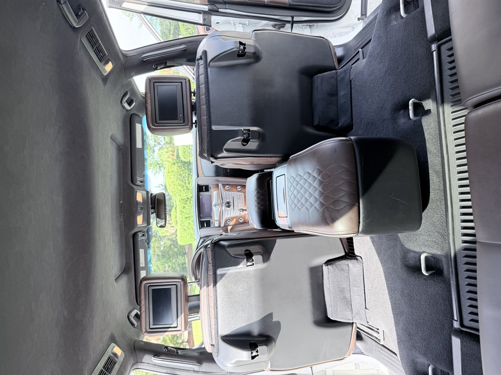 2015 INFINITI QX80 - $10,995