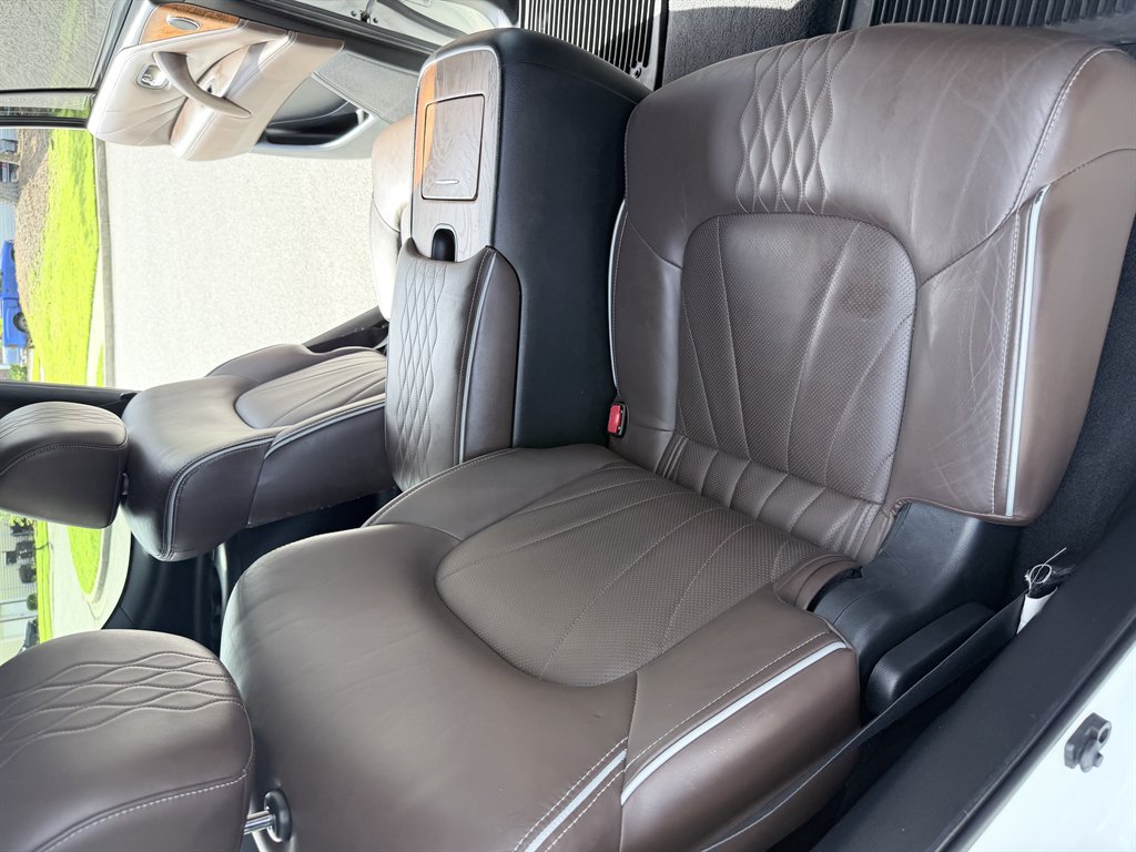 2015 INFINITI QX80 - $10,995