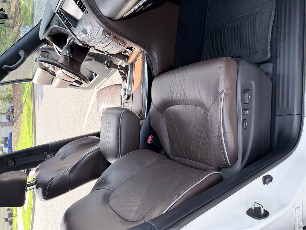 2015 INFINITI QX80 - $10,995