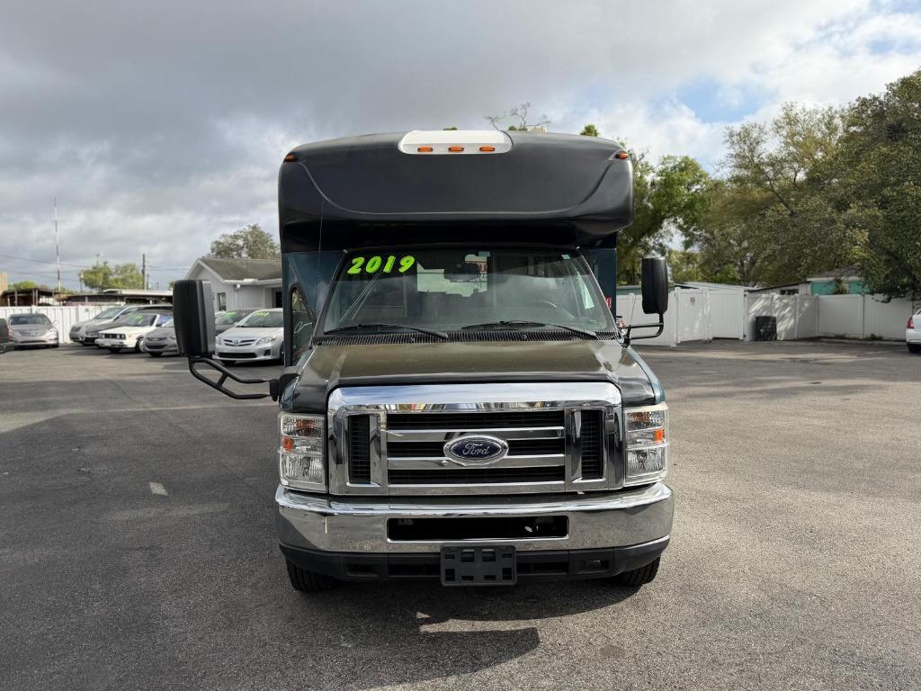 2019 Ford E-450 - $13,995