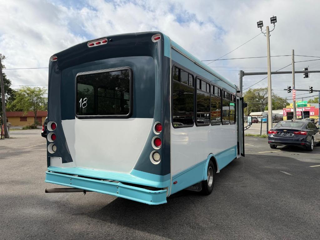 2019 Ford E-450 - $13,995