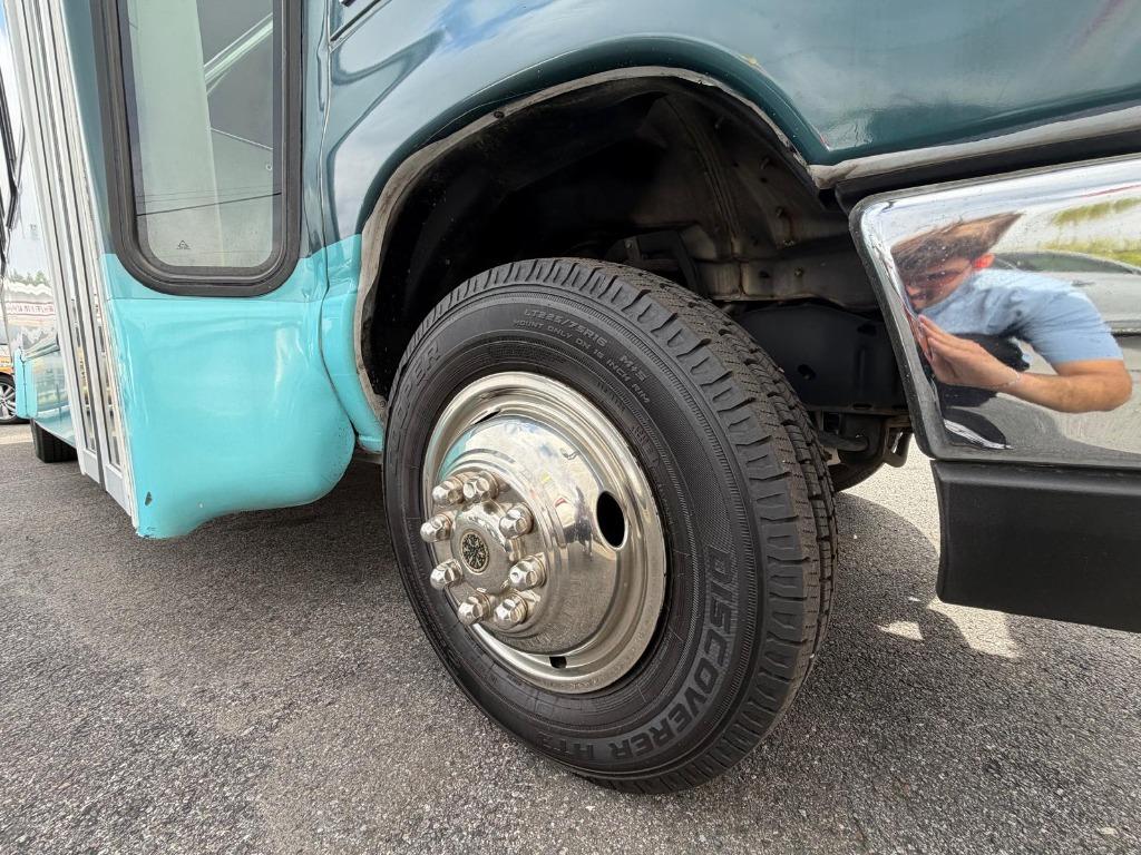 2019 Ford E-450 - $13,995