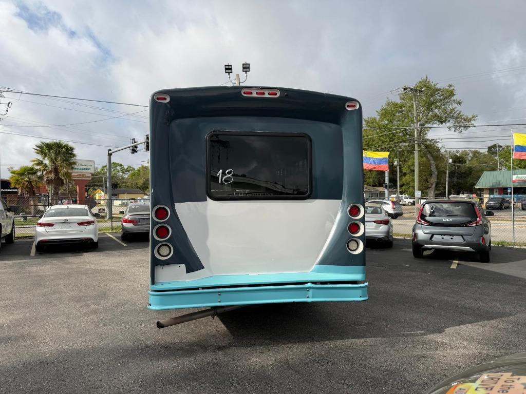 2019 Ford E-450 - $13,995