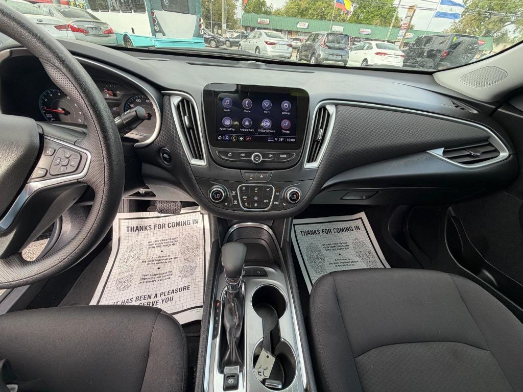 2025 Chevrolet Malibu - $21,995