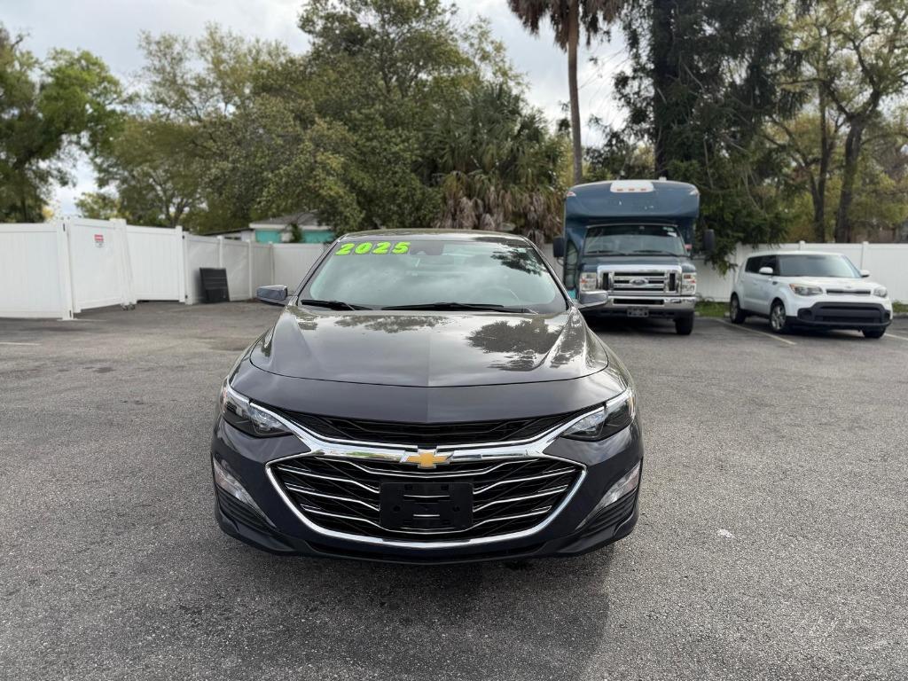 2025 Chevrolet Malibu - $21,995
