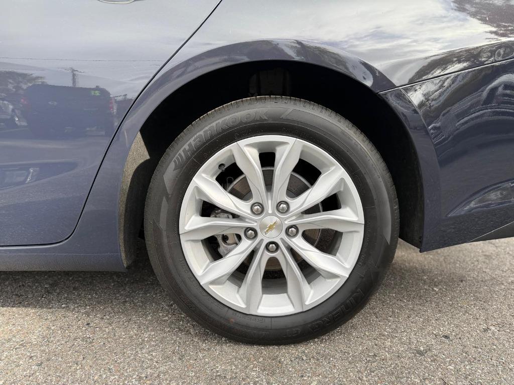 2025 Chevrolet Malibu - $21,995