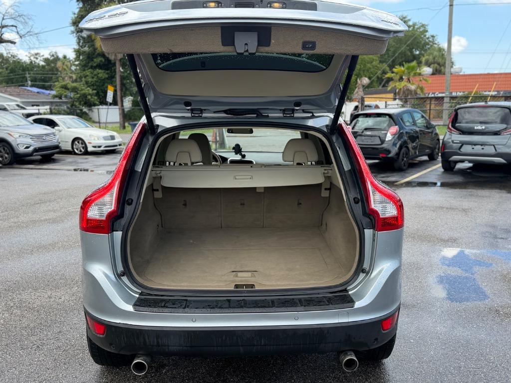 2012 Volvo XC60 - $7,995