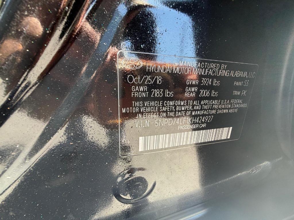 2019 Hyundai Elantra - $9,995