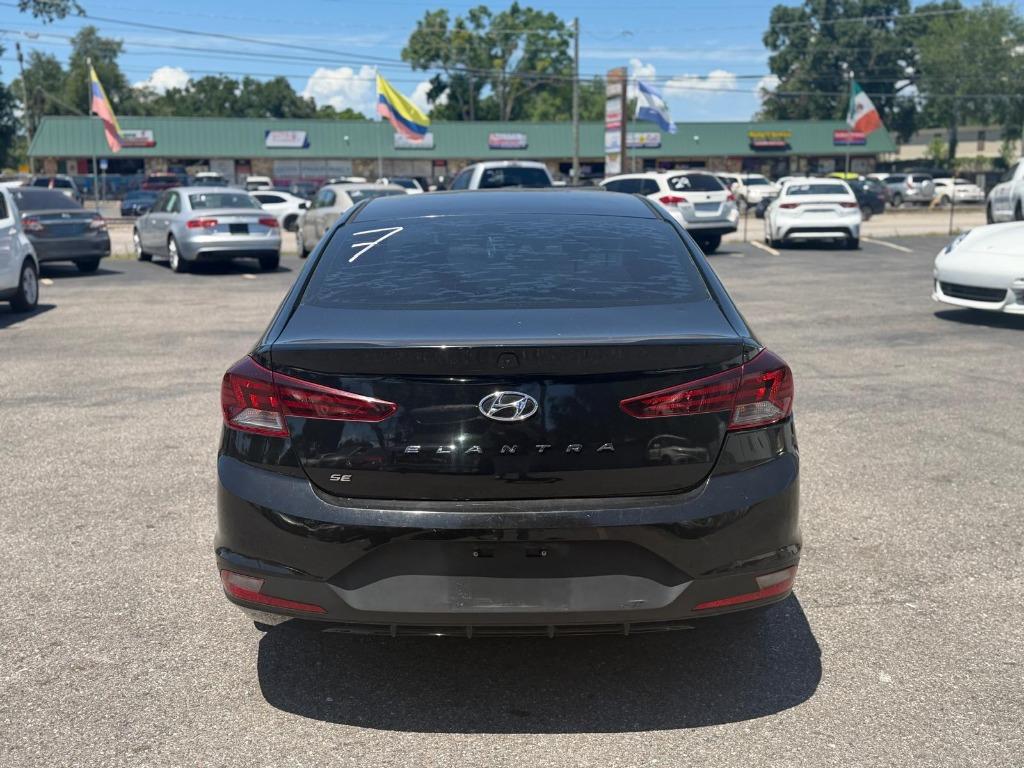 2019 Hyundai Elantra - $9,995