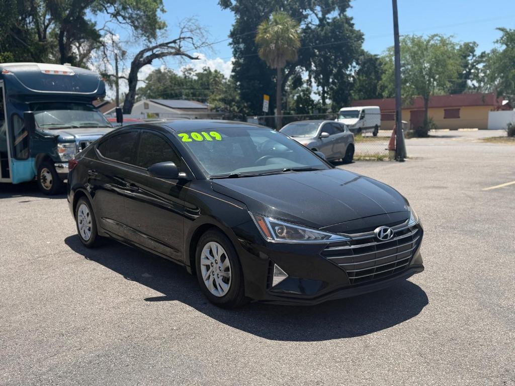 2019 Hyundai Elantra - $9,995