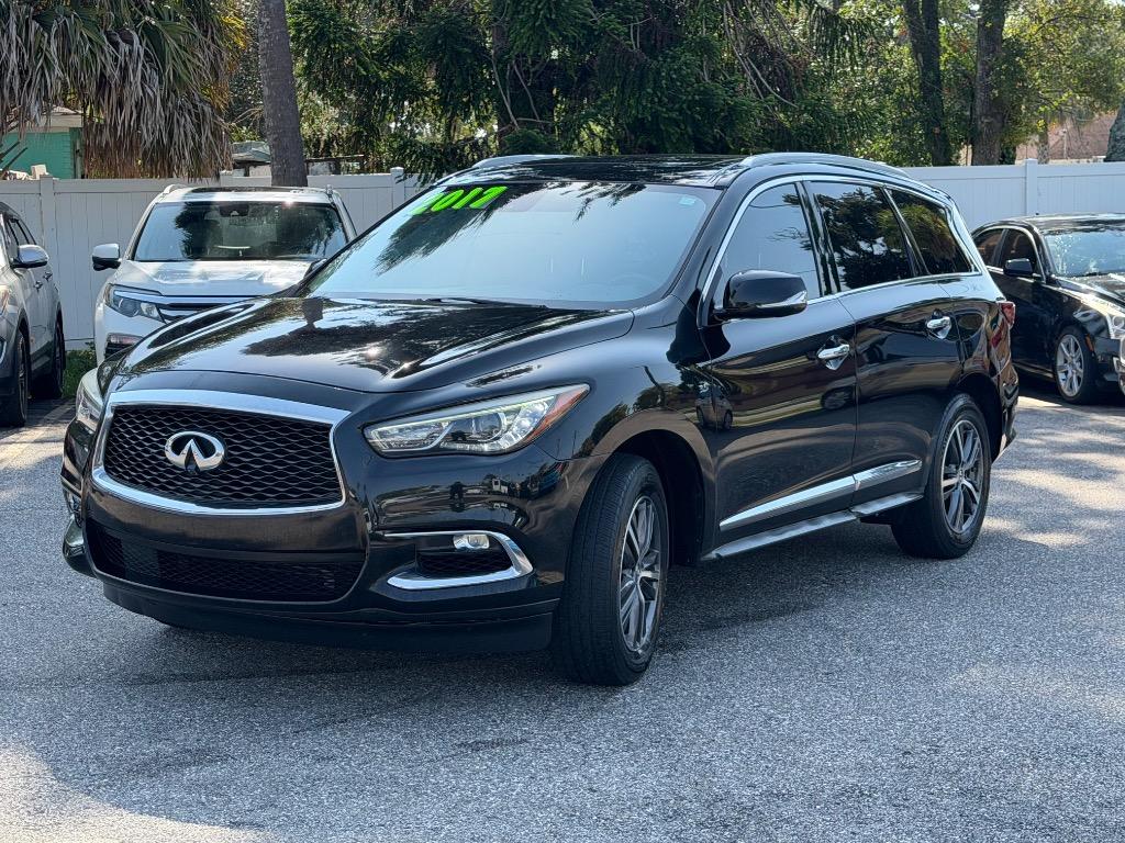 2017 INFINITI QX60 - $11,995