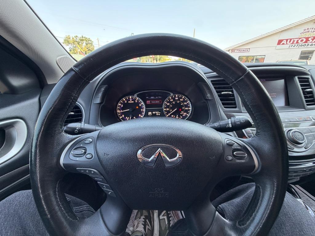 2017 INFINITI QX60 - $11,995