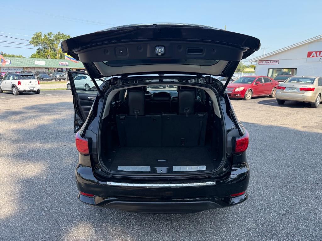 2017 INFINITI QX60 - $11,995