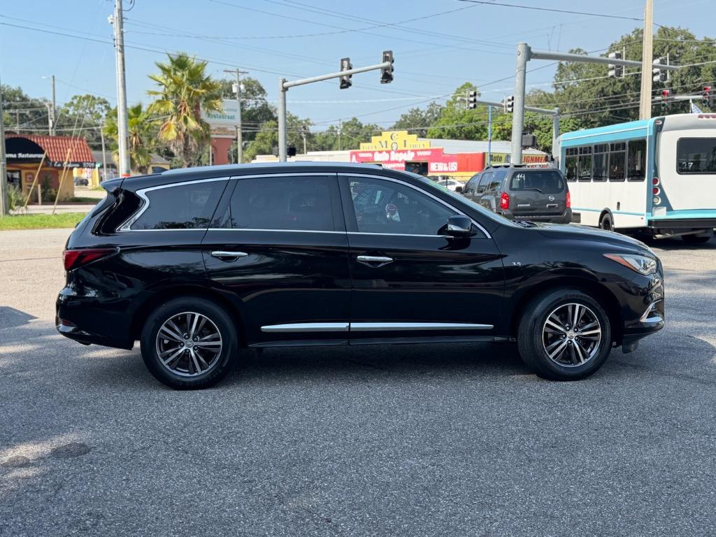 2017 INFINITI QX60 - $11,995