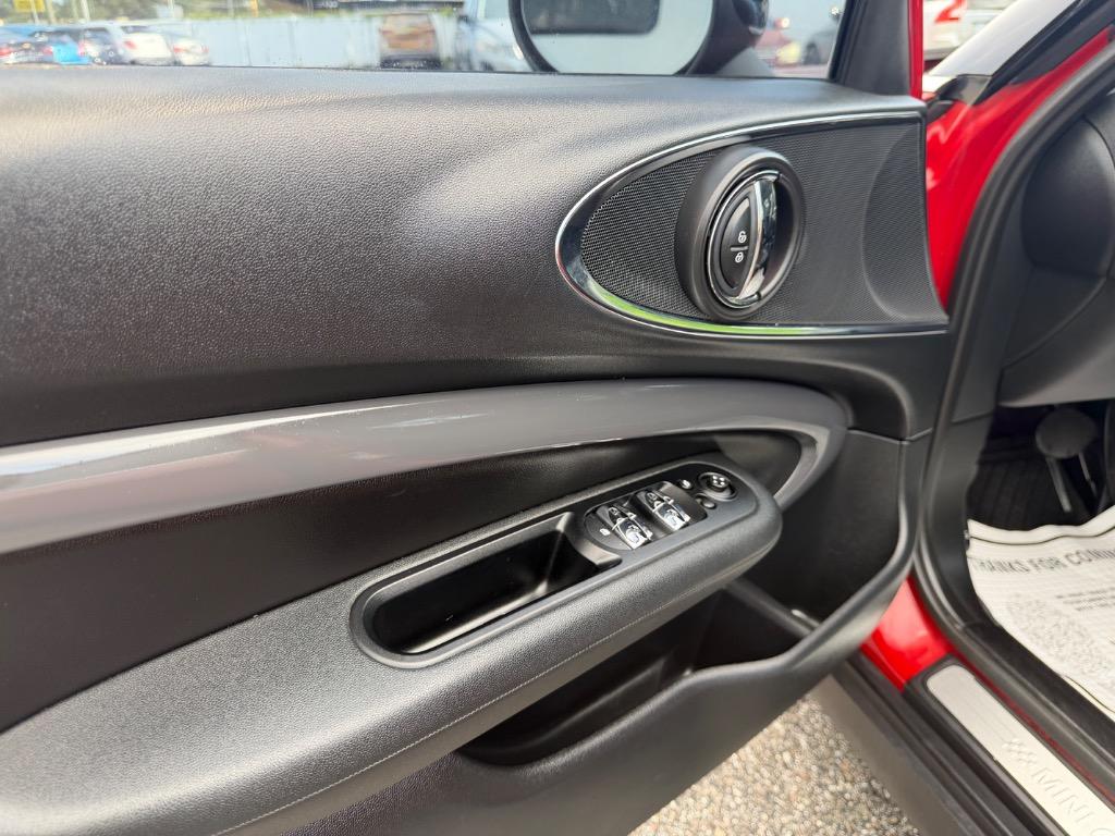 2017 MINI Clubman - $9,995