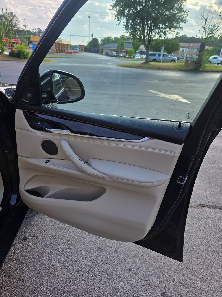 2014 BMW X5 - $8,999