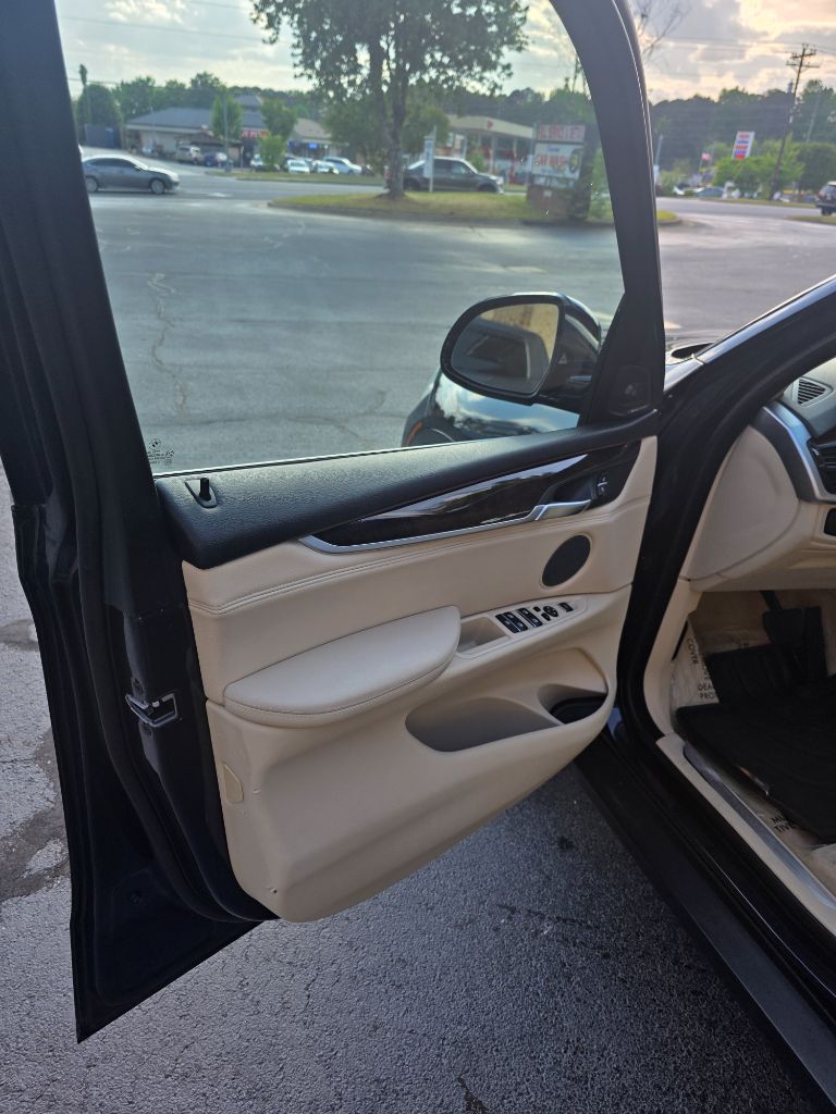 2014 BMW X5 - $8,999