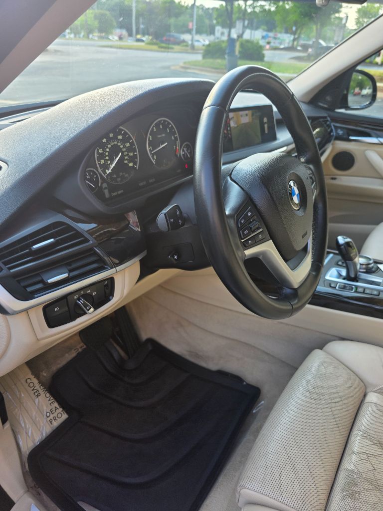 2014 BMW X5 - $8,999