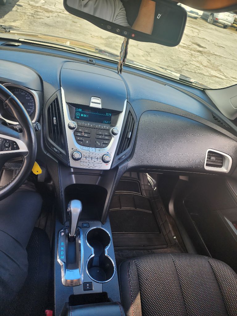 2011 Chevrolet Equinox LT photo