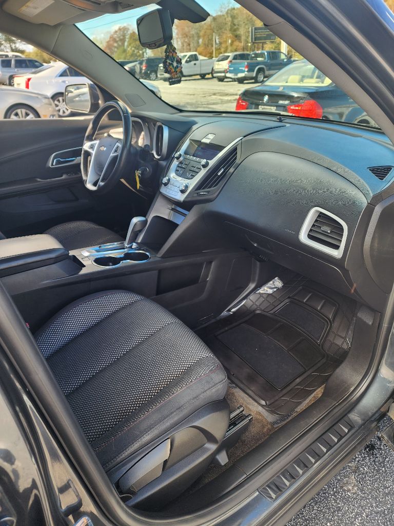 2011 Chevrolet Equinox LT photo