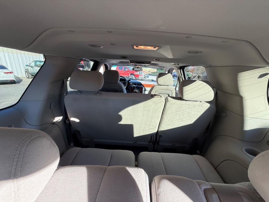 2008 Chevrolet Suburban LS 1500 photo