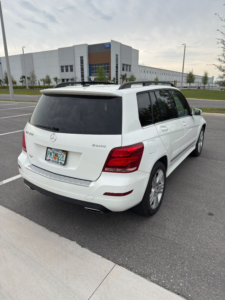 2014 Mercedes-Benz GLK-Class GLK350 4MATIC photo