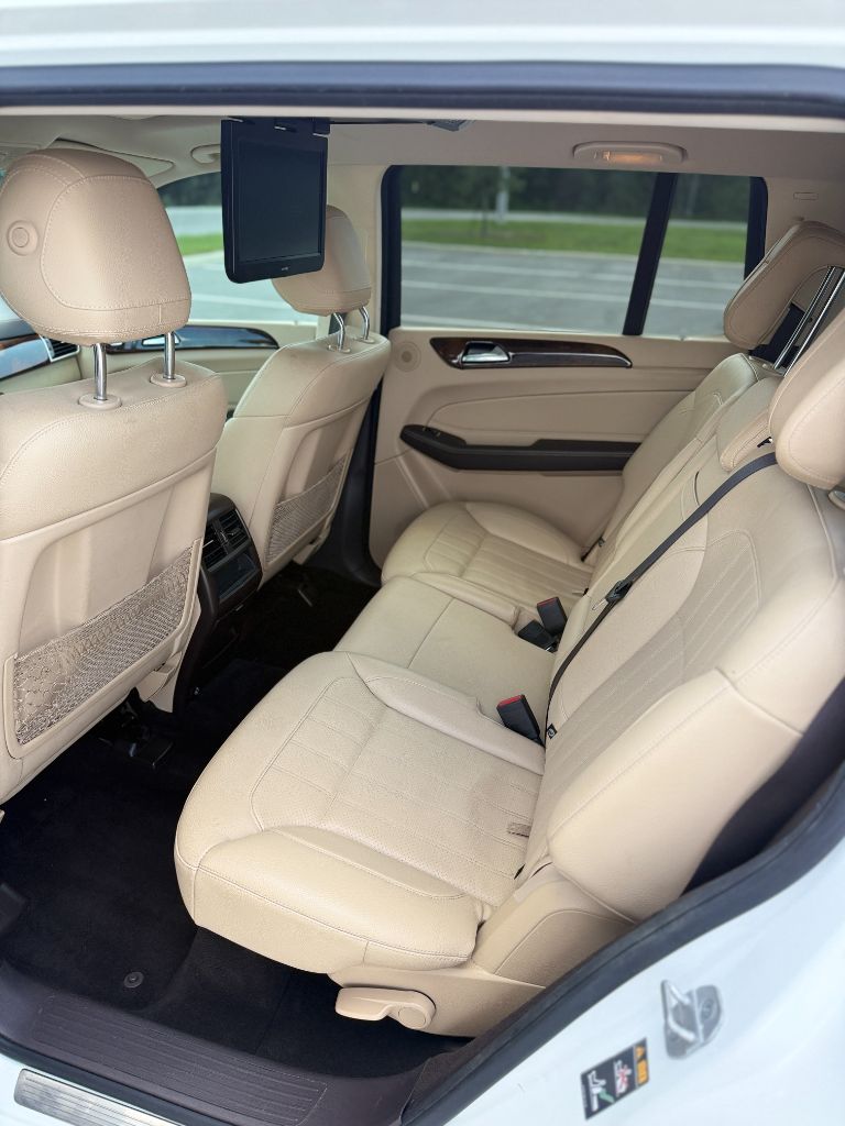2017 Mercedes-Benz GLS GLS450 photo