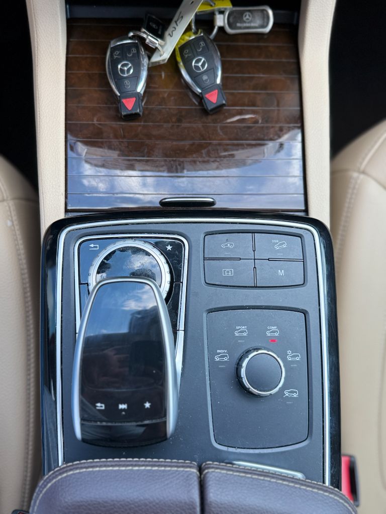 2017 Mercedes-Benz GLS GLS450 photo
