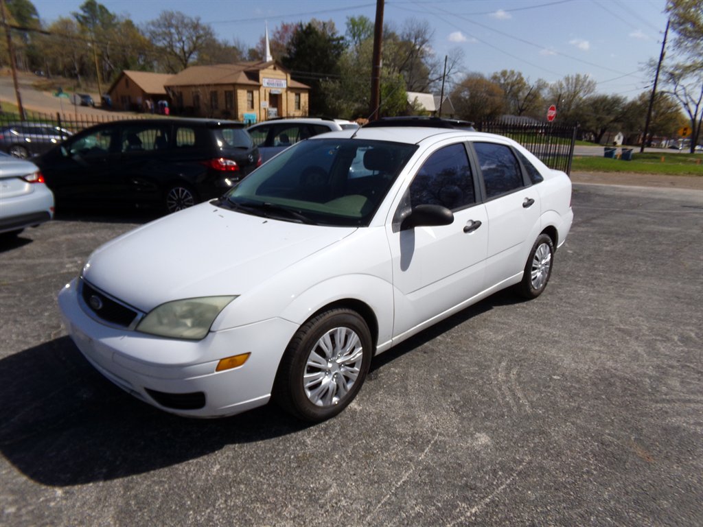 2006 Ford Focus ZX4 S photo
