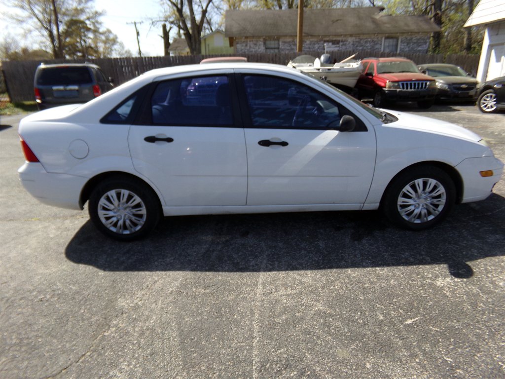 2006 Ford Focus ZX4 S photo
