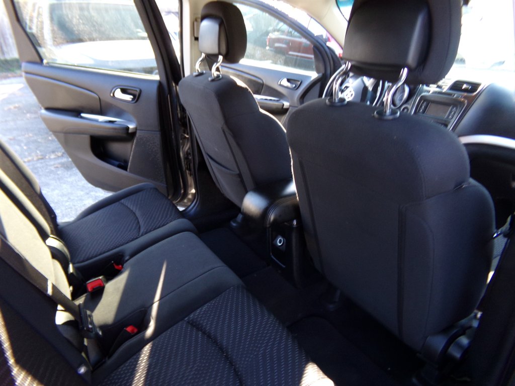 2018 Dodge Journey - $5,000