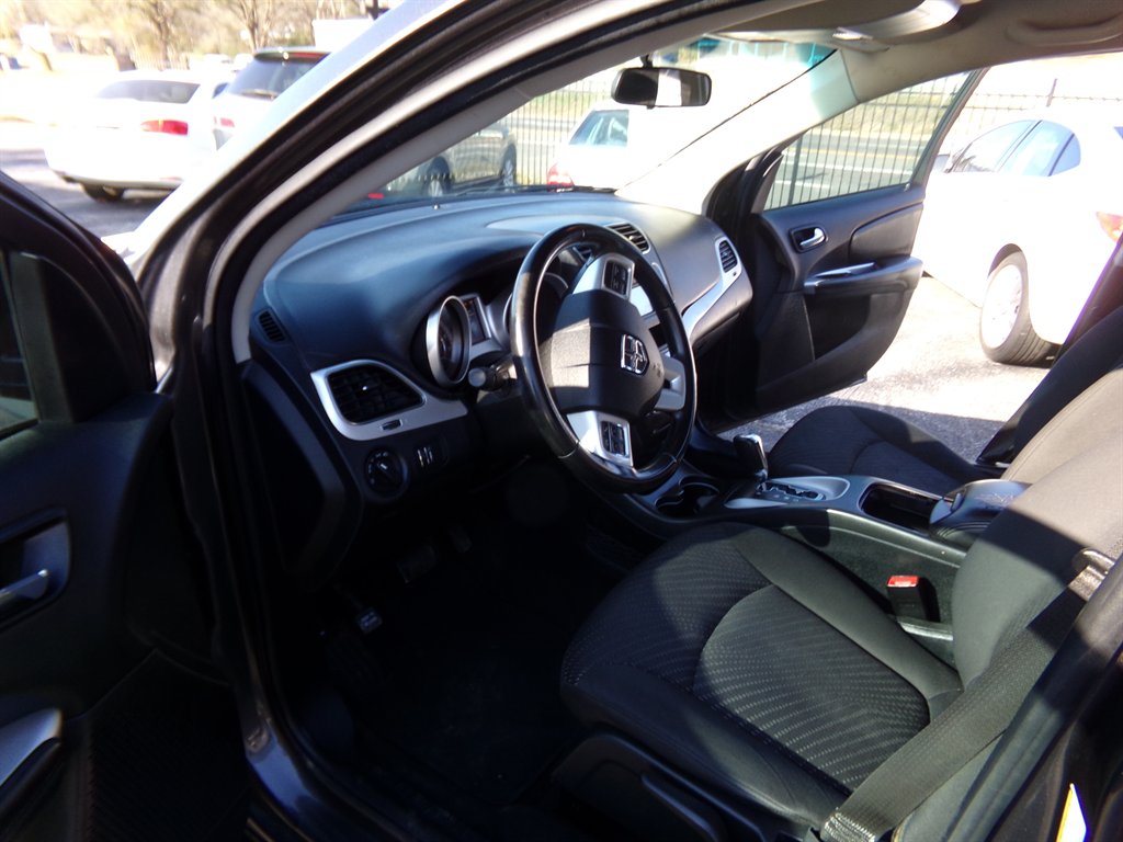 2018 Dodge Journey - $5,000