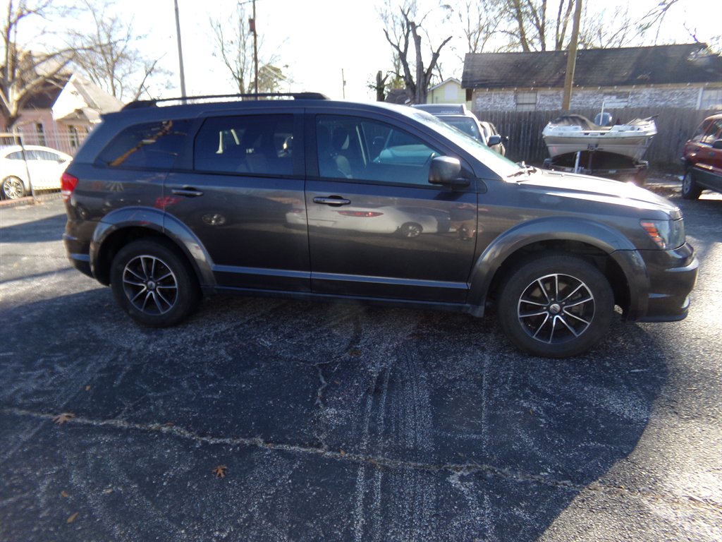 2018 Dodge Journey - $5,000