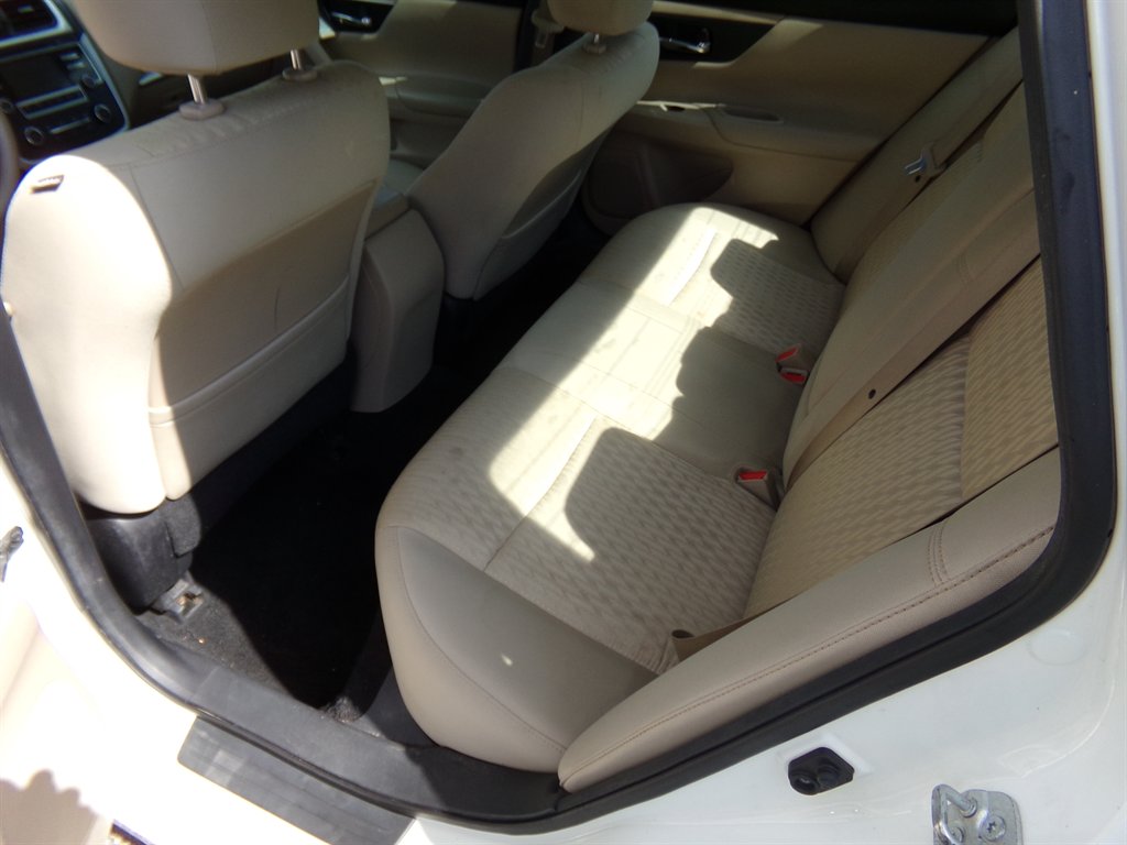 2016 Nissan Altima - $6,500