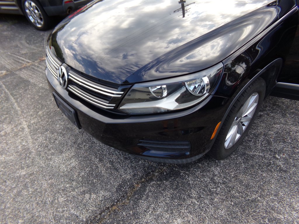 2017 Volkswagen Tiguan - $8,900