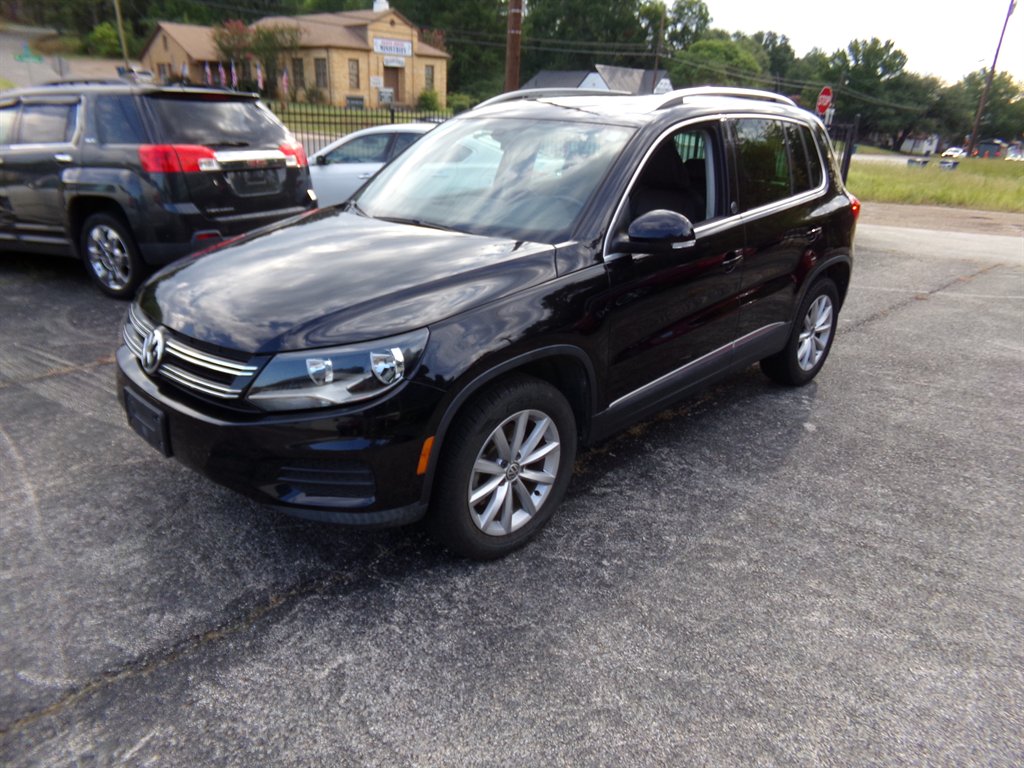 2017 Volkswagen Tiguan - $8,900