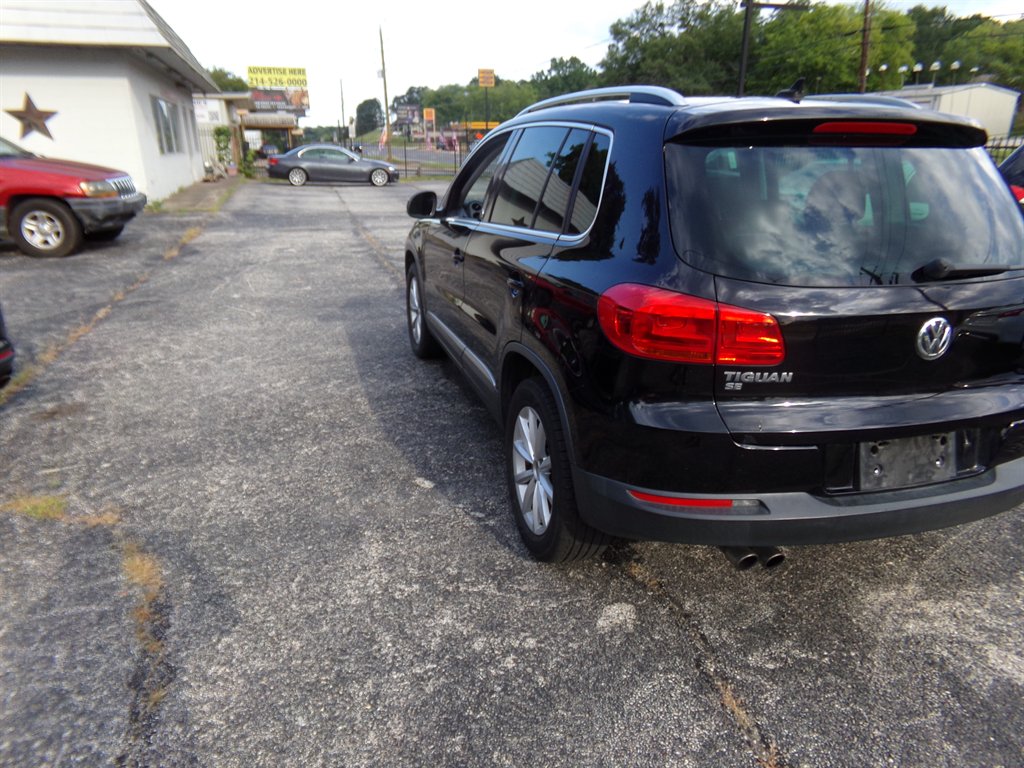 2017 Volkswagen Tiguan - $8,900