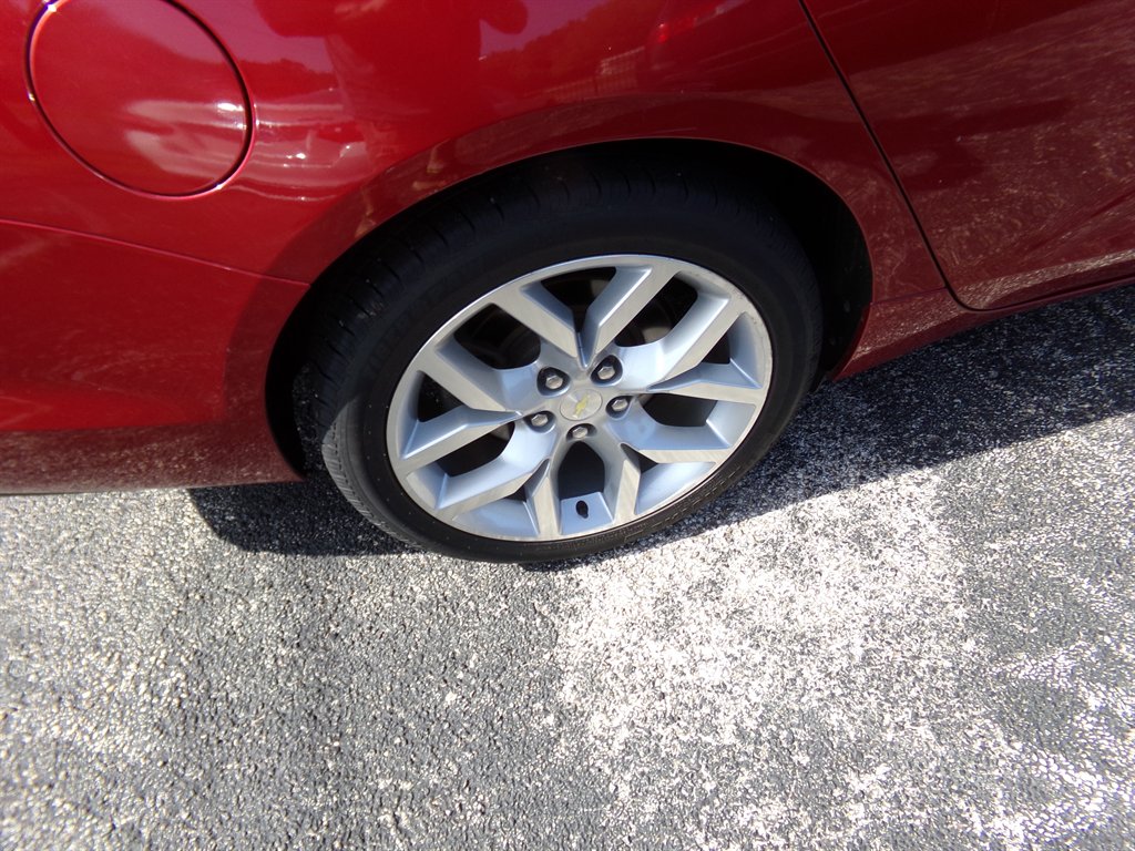 2015 Chevrolet Impala - $8,900