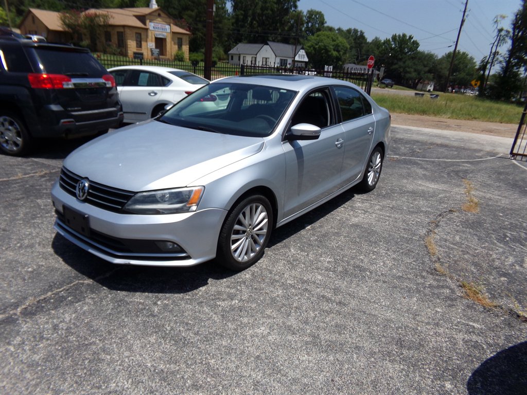 2015 Volkswagen Jetta - $8,500