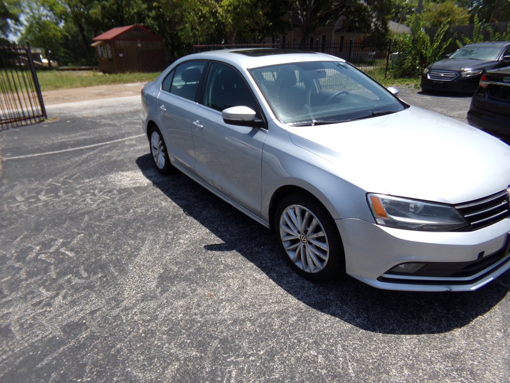 2015 Volkswagen Jetta - $8,500