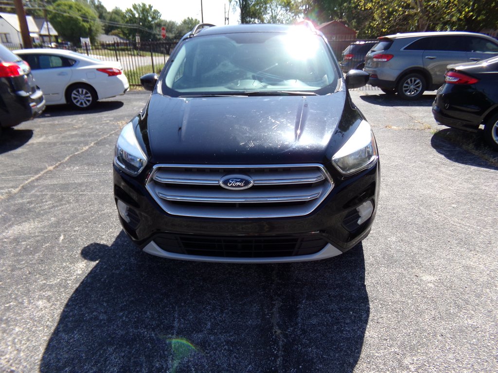 2018 Ford Escape - $7,900