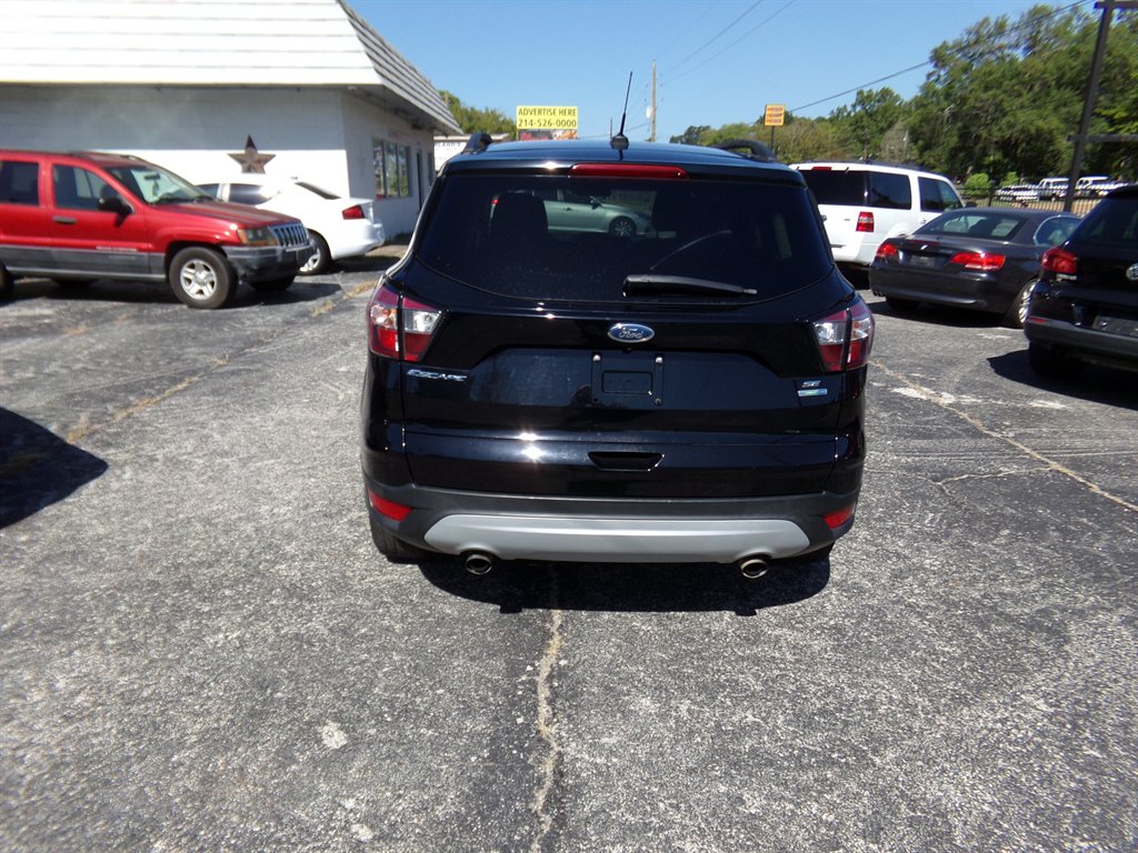 2018 Ford Escape - $7,900