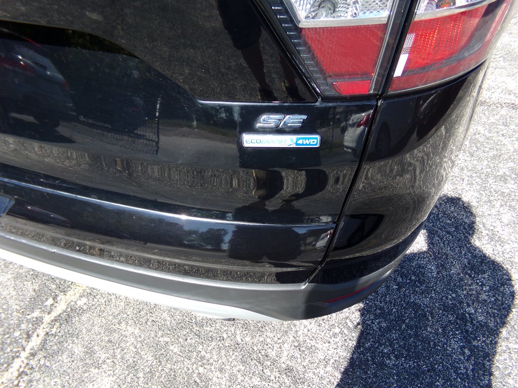 2018 Ford Escape - $7,900
