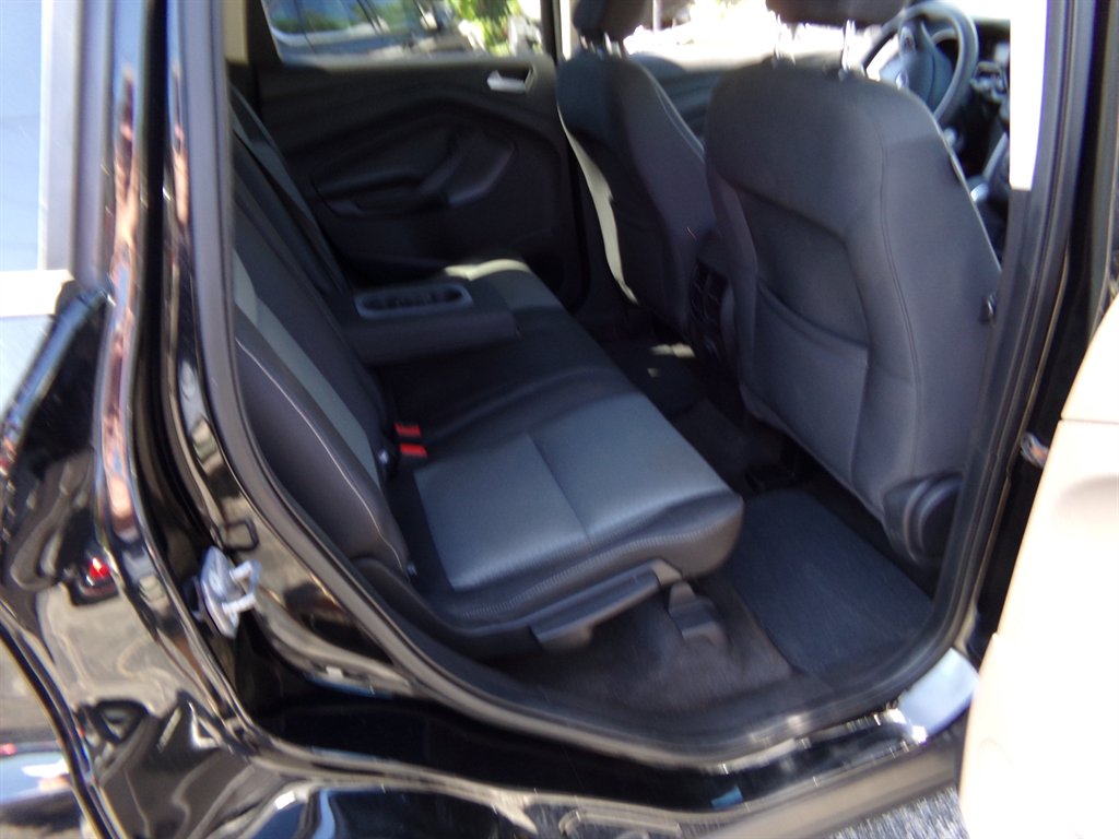 2018 Ford Escape - $7,900