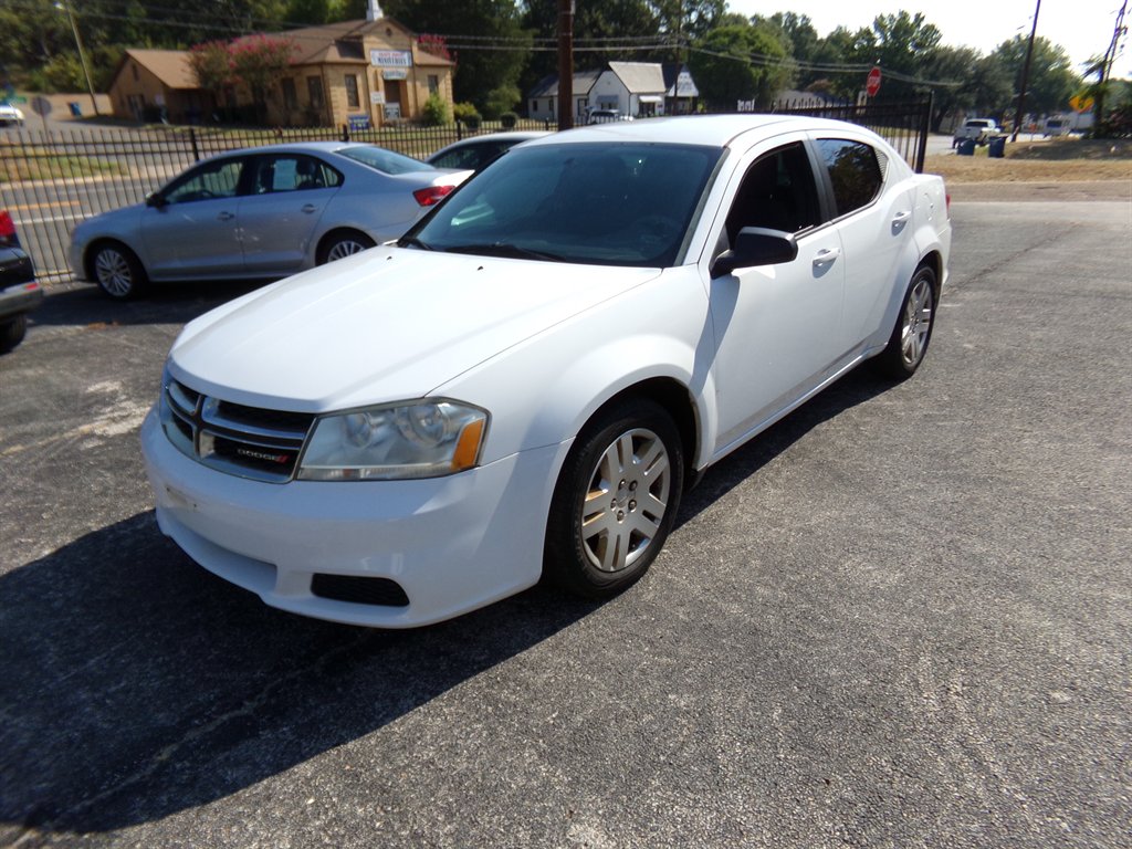2013 Dodge Avenger - $6,500