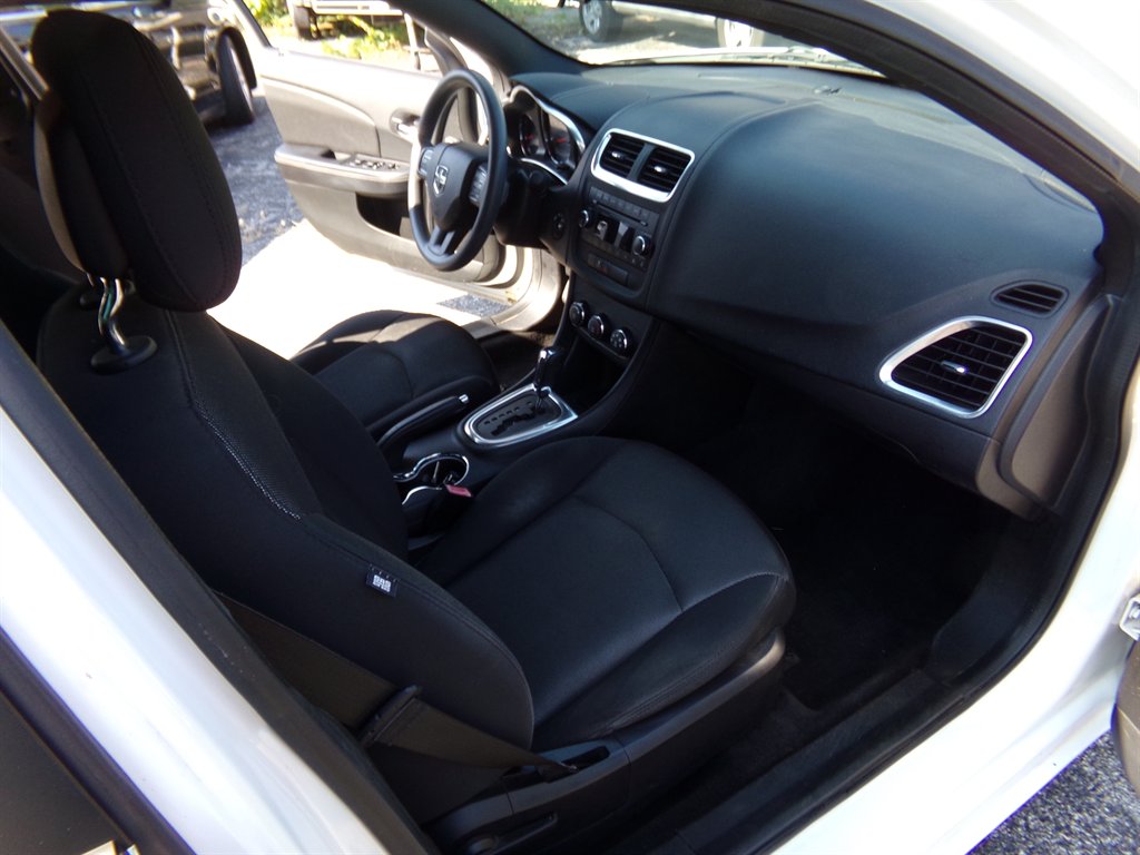 2013 Dodge Avenger - $6,500