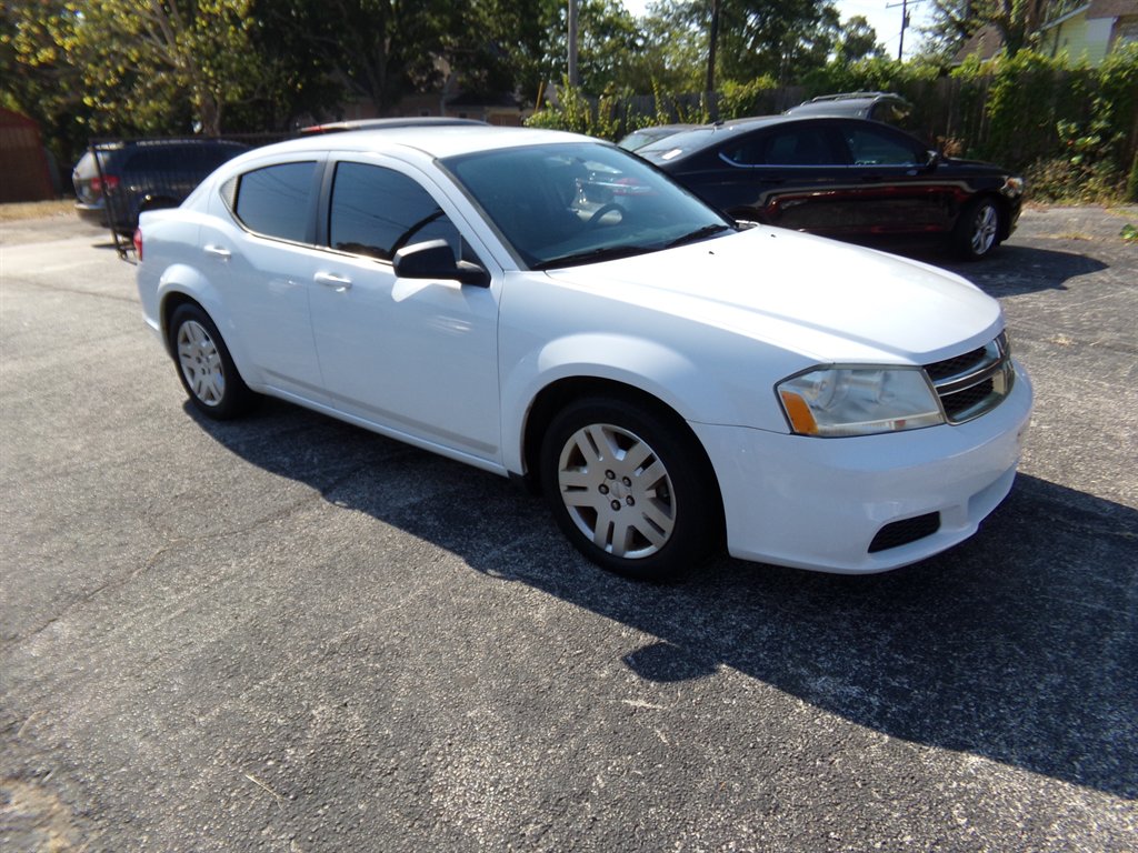 2013 Dodge Avenger - $6,500