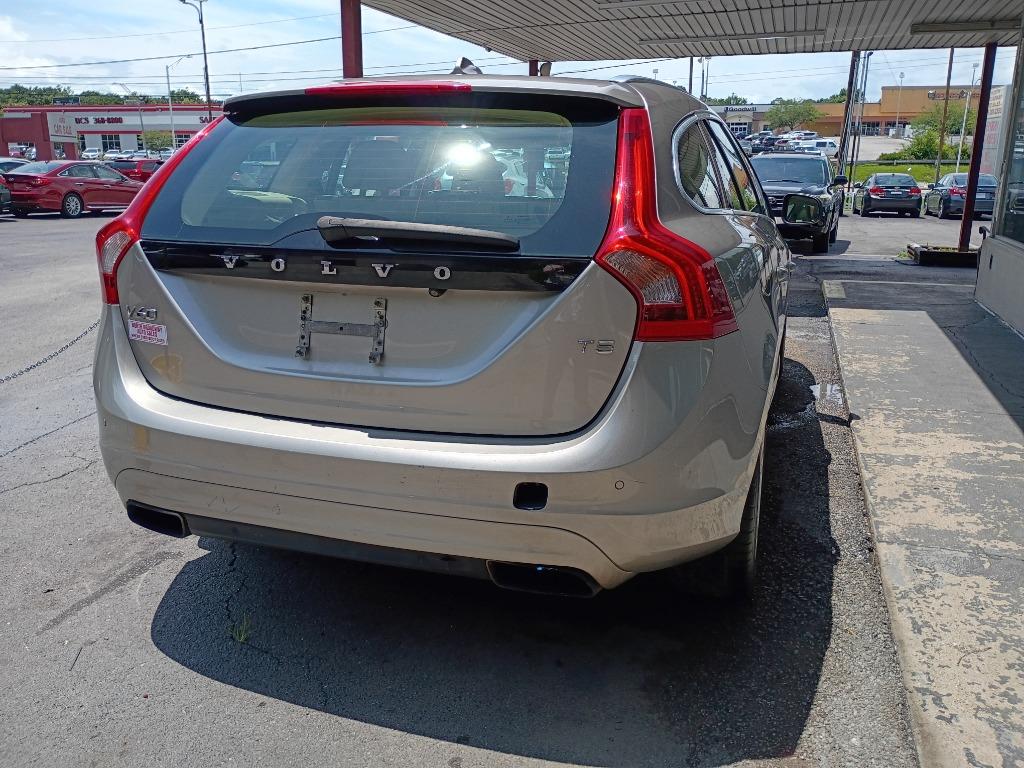 2015 Volvo V60
