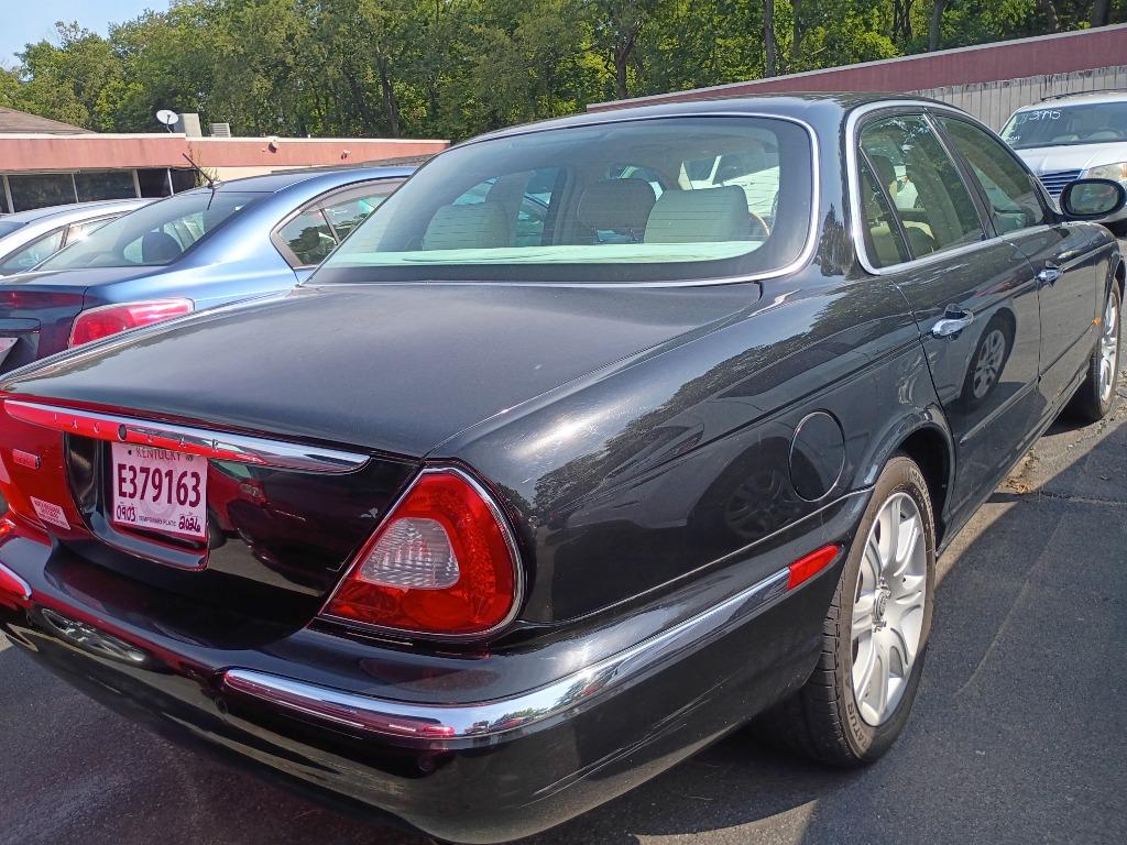 2004 Jaguar XJ