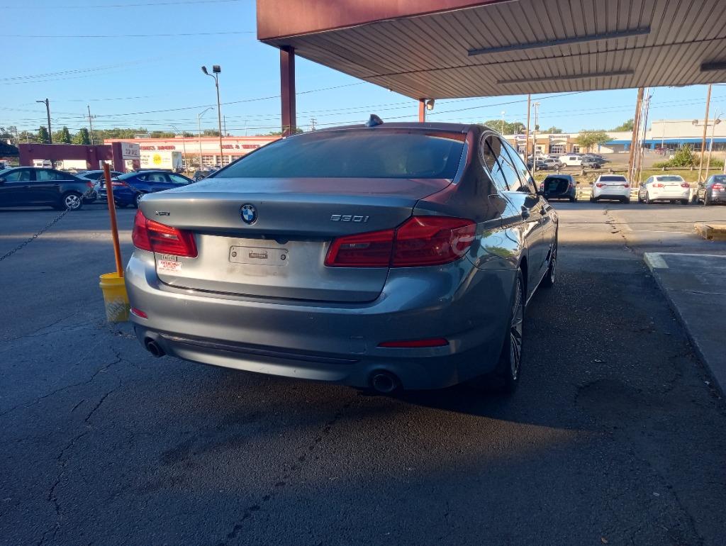 2019 BMW 530i